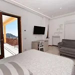 Relais Milo 3*