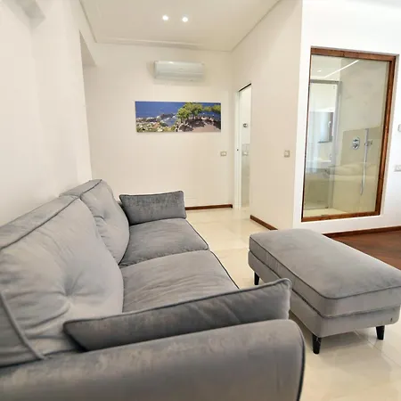 Relais Milo בית הארחה