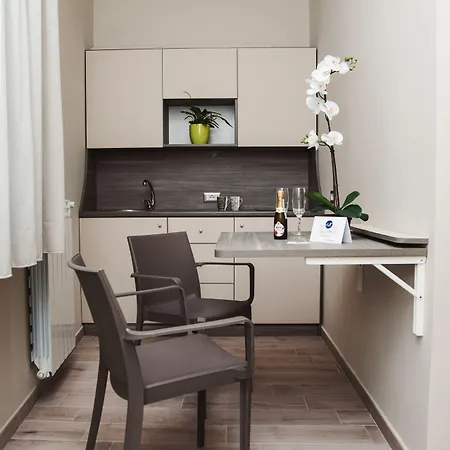 Relais Milo בית הארחה אג'רולה
